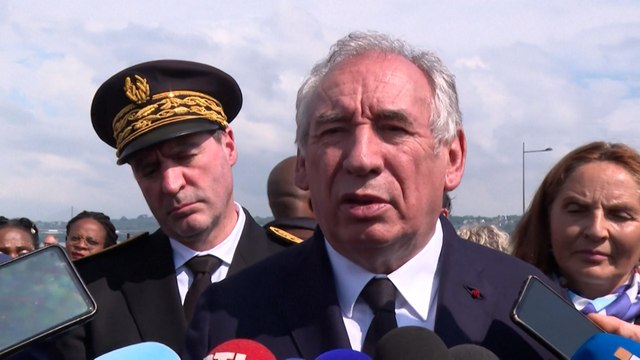 Les rodéos urbains sont une malédiction pour Bayrou