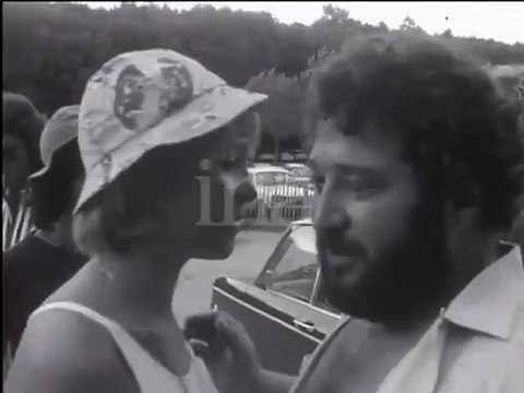 Johnny Hallyday en Concert à Lusignan – Reportage TV (24 Juillet 1973 – Journal Poitou-Charentes)