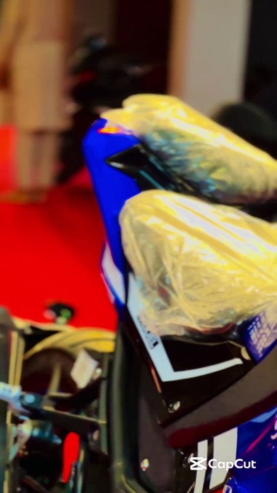 Kawasaki ninja zx10r 250cc only in 7Lack