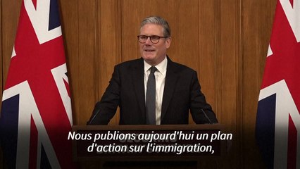 Immigration: Starmer promet de "reprendre le contrôle" des frontières britanniques