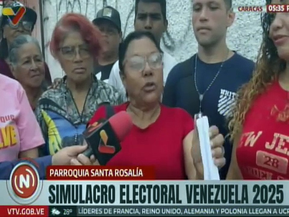 Caracas | Parroquianos de Santa Rosalía invitan al pueblo a participar en el simulacro electoral