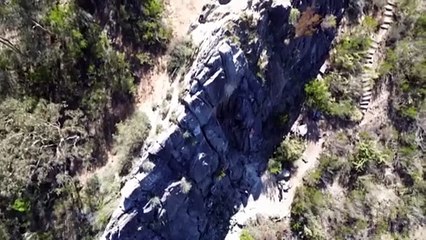 After losing his fingers and toes this 85yo found a way to keep rock climbing and share the skill with others