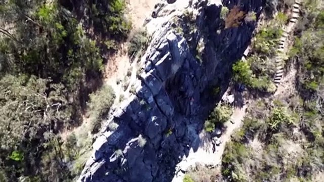 After losing his fingers and toes this 85yo found a way to keep rock climbing and share the skill with others
