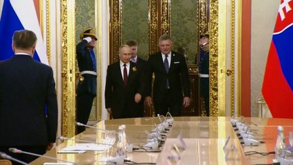 Vladimir Poutine rencontre le Premier ministre slovaque Robert Fico à Moscou