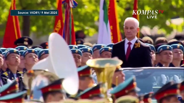 URA! Teriakan Militer Rusia Sambut Pidato Putin di Peringatan Hari Kemenangan Rusia 2025
