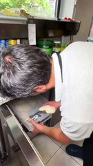 Peynirli Ballı Pizza Tarifi