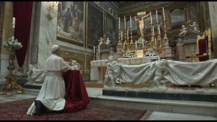 Leone XIV a Genazzano accolto da applausi e "Viva il Papa",
