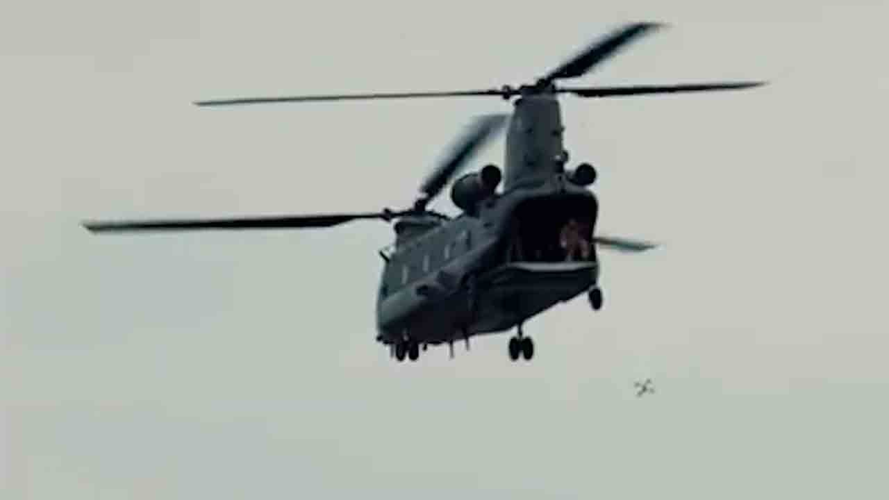 動画：イギリス、チヌークヘリからFPVドローンの発射テストを実施