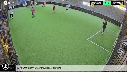 But contre son camp de Jerome Darras
