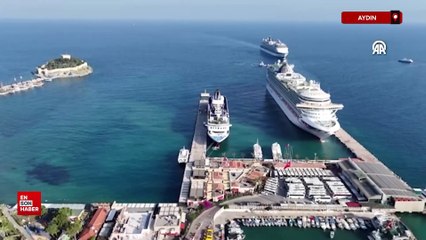 Aydın Kuşadası'na 4 kruvaziyerle 7 bin 427 turist geldi