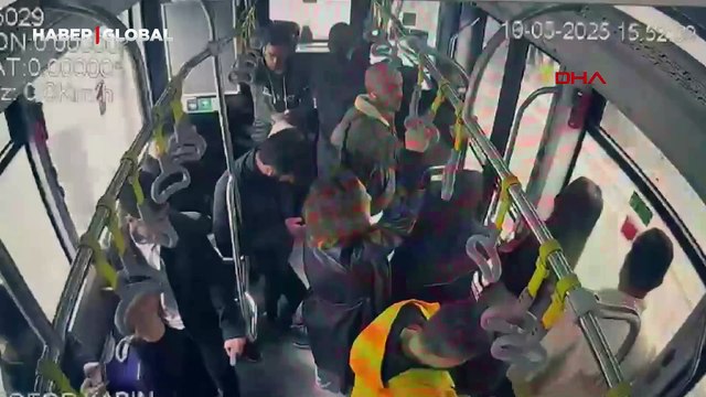 1 kişi ölmüş, 40 kişi yaralanmıştı! Metrobüs kazasının araç içi görüntüler ortaya çıktı