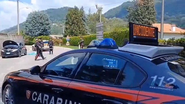 Incidente a La Valletta Brianza, violento scontro tra un'auto e una bicicletta