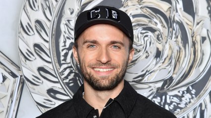 GALA VIDEO - Squeezie en couple ? Pourquoi le youtubeur star est-il si discret sur sa vie privée…