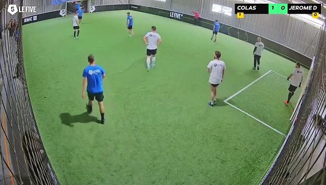 COLAS - JEROME DARRAS 11/05 à 12:39 - Football Terrain 2 (LeFive Pau)