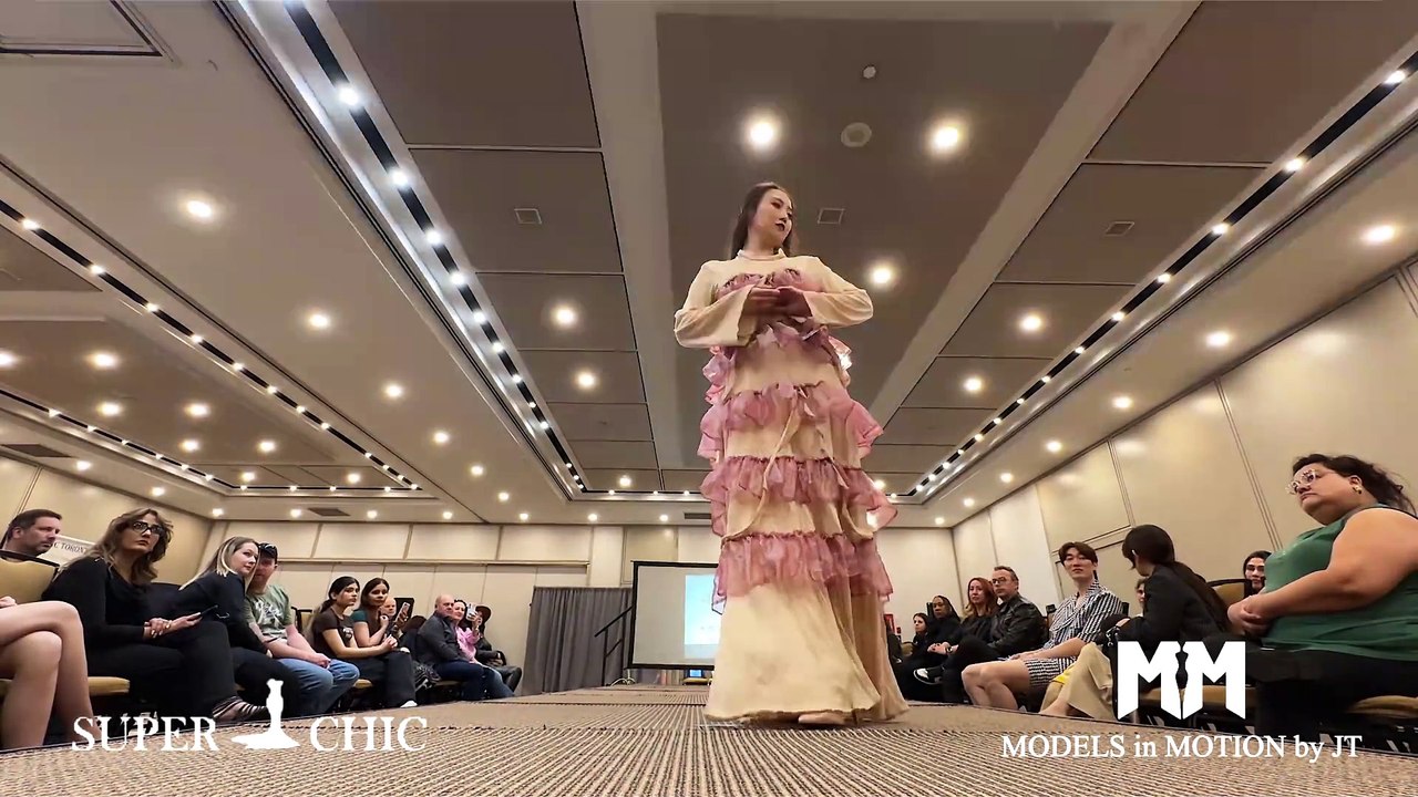 FRANCESCA MILANO FASHION SHOW 1