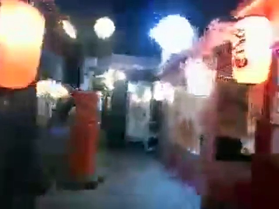青森県八戸市みろく横丁ライブ２０２５。ともぞう