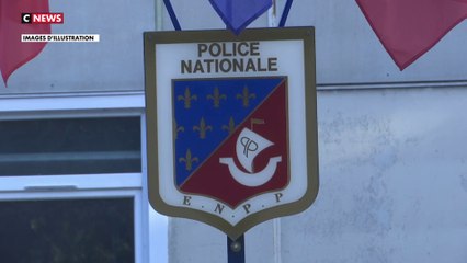 Immigration : l'Etat veut reprendre la main dans les CRA