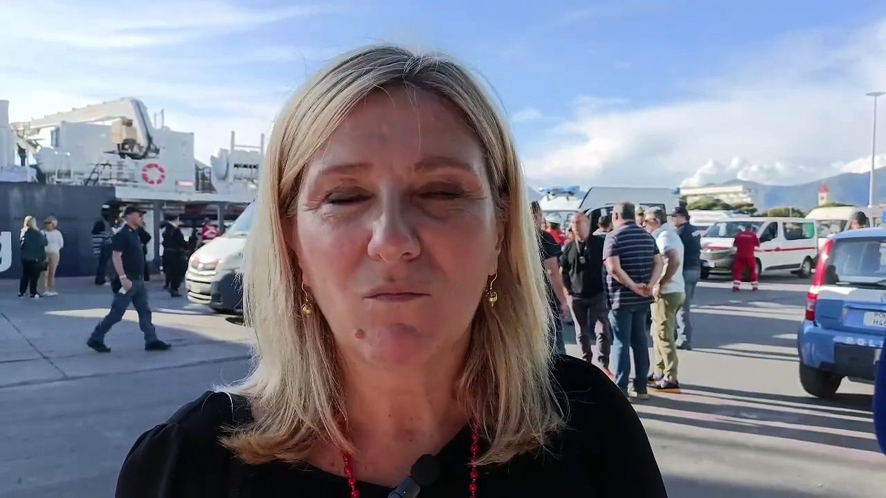 "Carrara secondo porto italiano per sbarchi di migranti": le parole della sindaca Arrighi