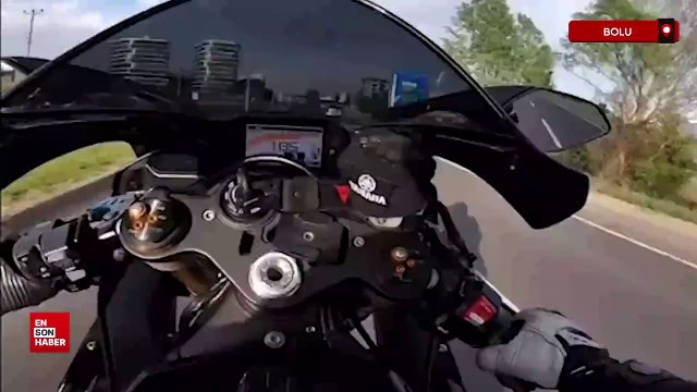 Bolu'da motosiklet sürücüsü 236 kilometre hızla tek teker üzerinde giti
