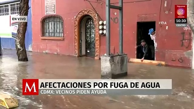 En CdMx se reporta fuga de agua en la alcaldía Venustiano Carranza