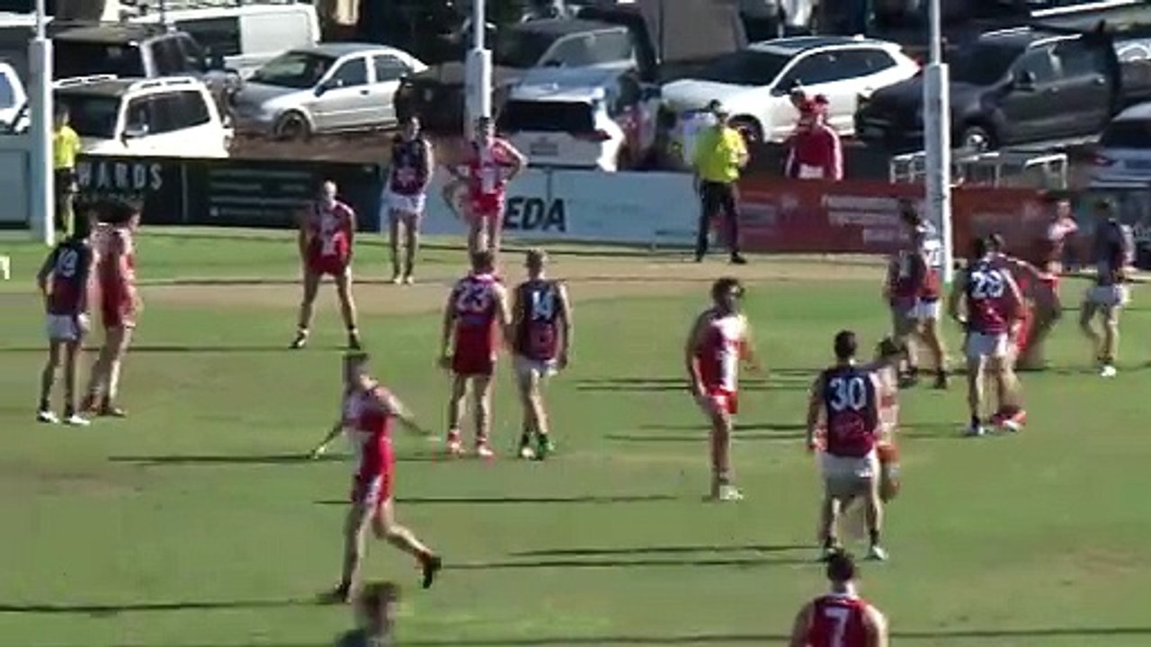 PREMIER DATA - Lachlan Wright intercept mark v South Bendigo.