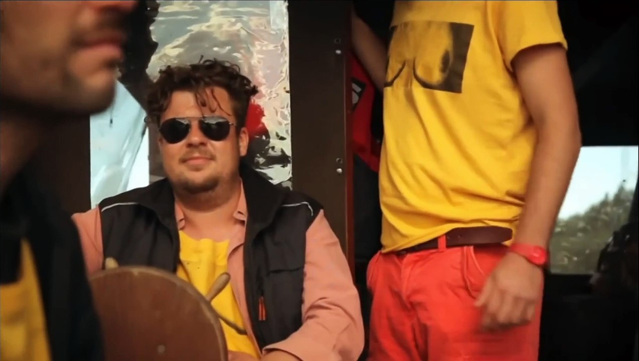 Das Floß! | movie | 2015 | Official Trailer