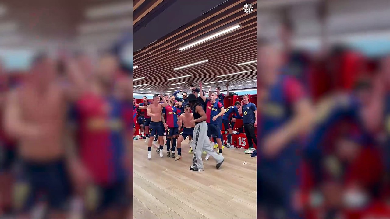 El baile y grito de los jugadores del Barça en el vestuario tras ganar el Madrid