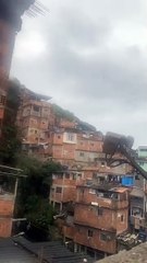 Morro dos Macacos tem tiroteio intenso em pleno Dia das Mães