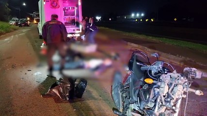 Colisão frontal entre motos deixa jovem morto na marginal da BR-277 em Cascavel