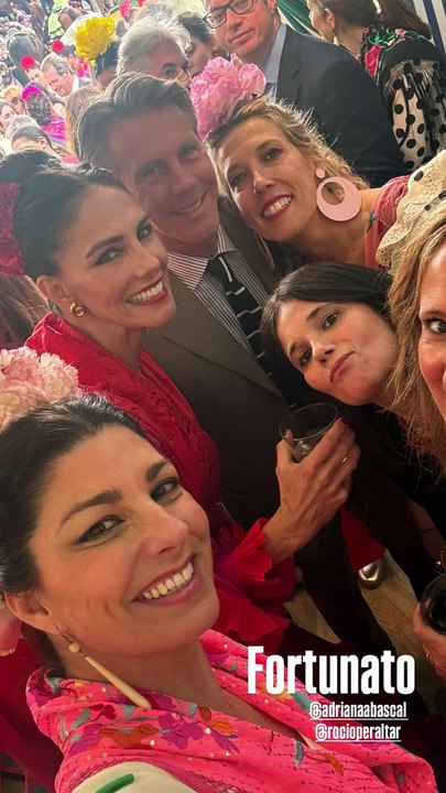 Adriana Abascal et Emmanuel Philibert de Savoie aux férias de Séville en Espagne