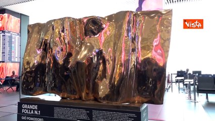 Ecco l'opera di Giò Pomodoro esposta al Terminal 1 di Fiumicino