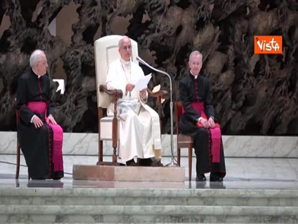 Papa Leone XIV ai media: "Disarmiamo le parole per disarmare la Terra"
