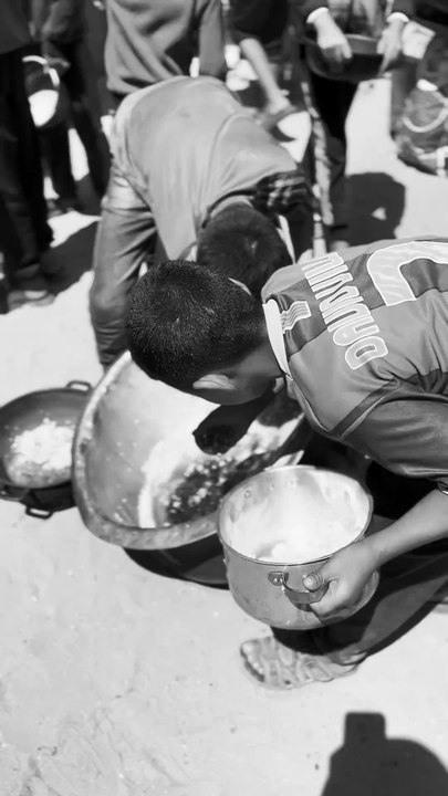 Gazze Sıcak Yemek Dağıtımı | Vuslat Derneği 2025