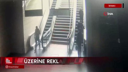 İstanbul Maltepe metro istasyonunda reklam panosu kadının üzerine düştü