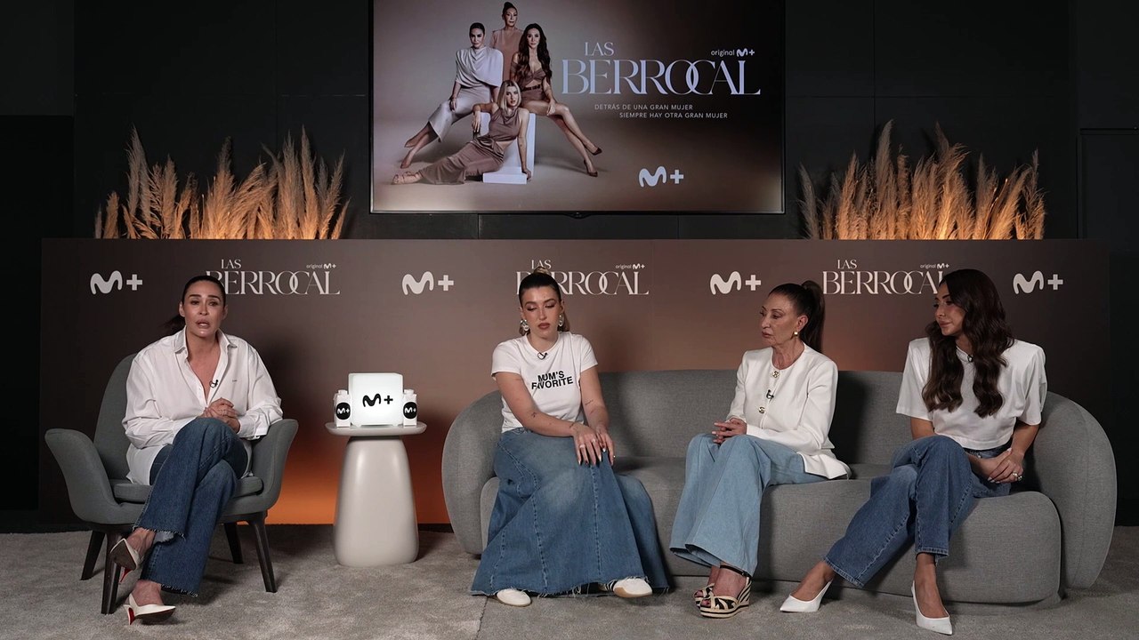 Vicky Martín Berrocal, tras convertirse en la diseñadora de cabecera de Isabel Díaz Ayuso: "Es mi amiga"