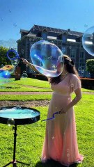 Spectacle de bulles - Manon