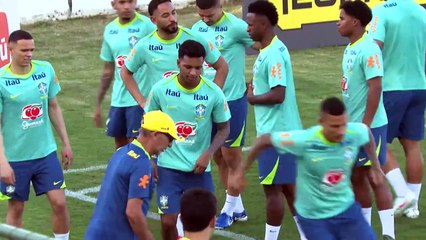 Ancelotti dirigirá a Brasil con la misión de enderezar el rumbo