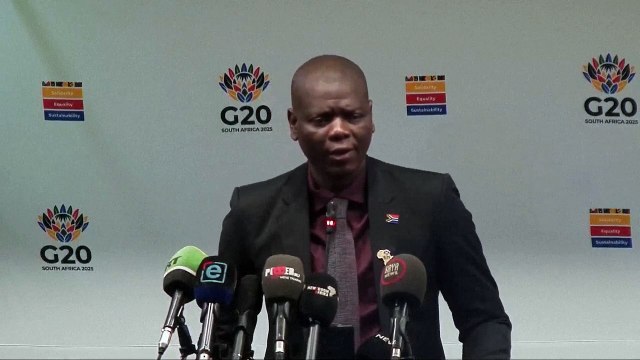 África do Sul nega que africâneres brancos sofram perseguição