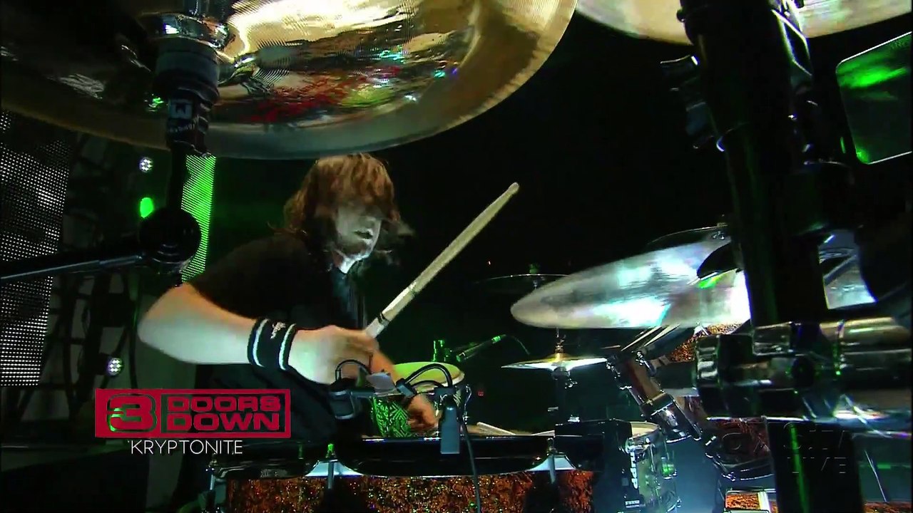 Kryptonite - 3 Doors Down (live)