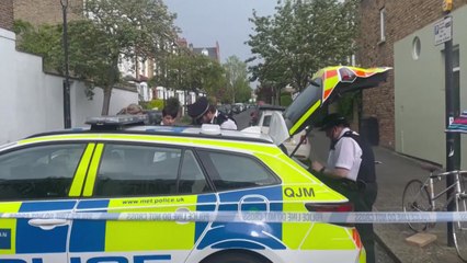 영국 총리 소유 주택에 화재..."경찰 대테러팀 수사" / YTN