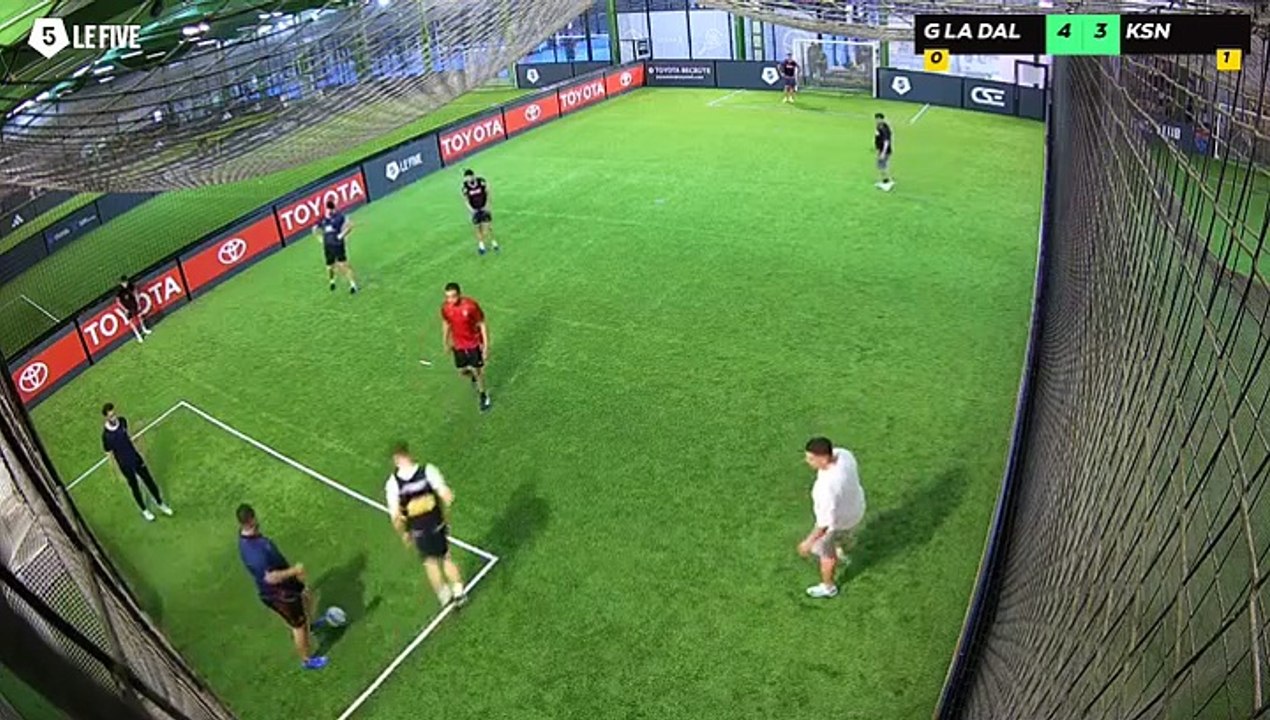 G La Dalle - Ksn 12/05 à 20:43 - Football Terrain Toyota (LeFive Valenciennes)