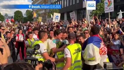 Serbian students participating in ultramarathon arrive in Brussels