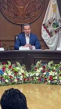 Adrián de la Garza firma convenio con 40 instituciones educativas para otorgar becas