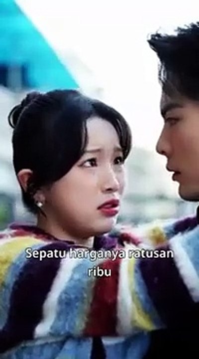Wanita desa tangguh menikah CEO tampan kaya, satu-satunya yang bisa selamatkan CEO dari nasib buruk