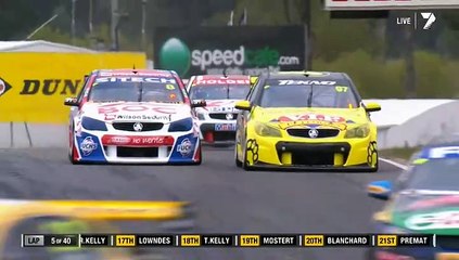 V8 Supercars 2013 - Winton - Race 1
