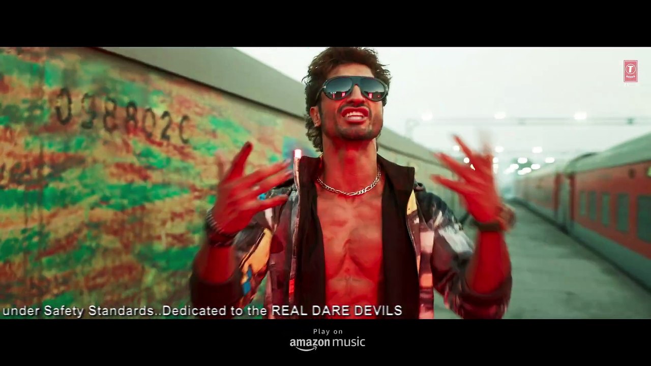 CRAKK (Title Track) (Song)_ Jeetegaa Toh Jiyegaa _ Vidyut Jammwal _ Vikram Montrose_Paradox_Aditya D(1080P_HD)