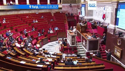 Francia, all'Assemblea nazionale il dibattito su eutanasia e suicidio assistito: partiti divisi
