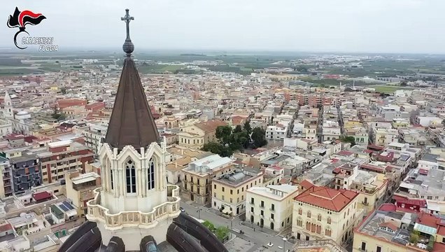 Cerignola, in casa la centrale dello spaccio e droga nascosta in una cabina elettrica: 9 arresti (13.05.25)