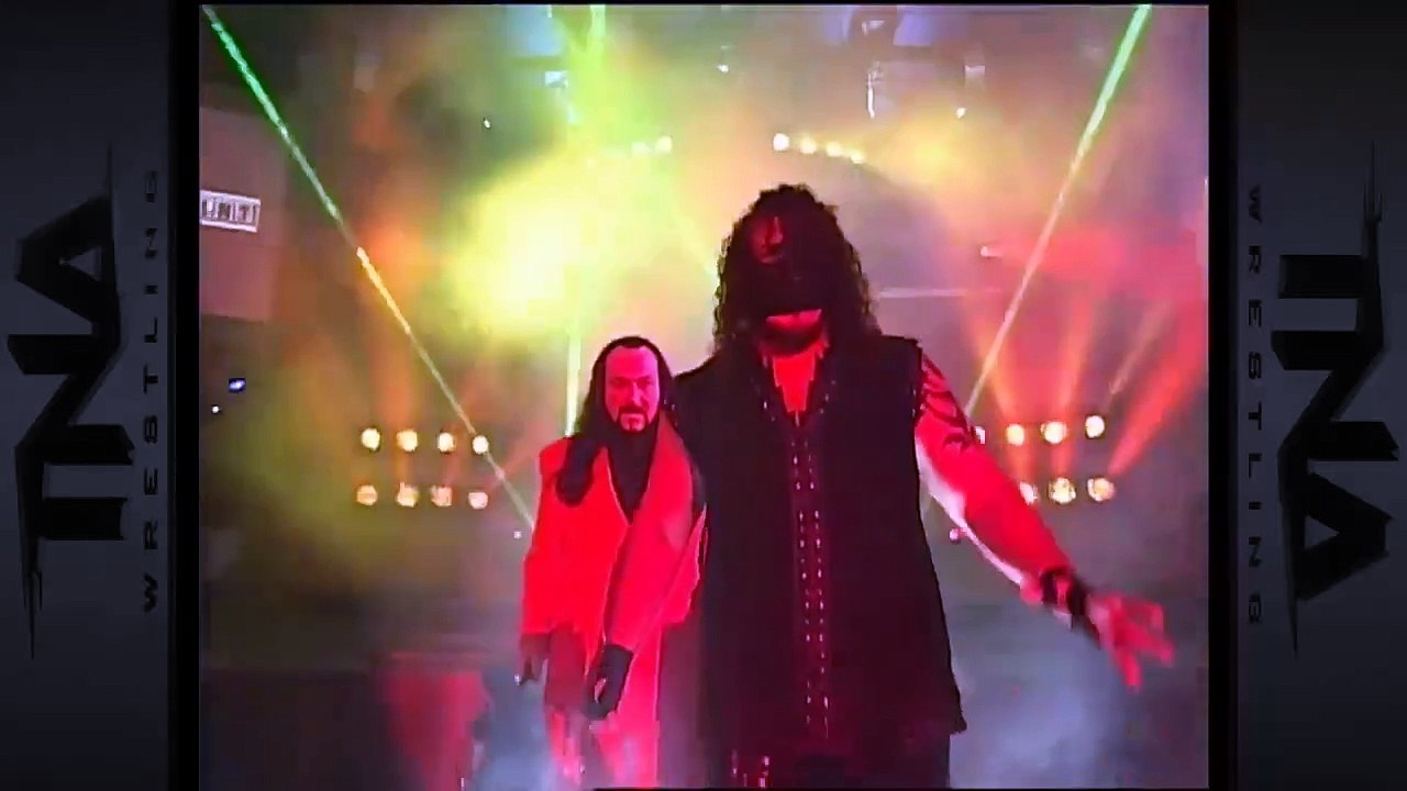 TNA Turning Point 2005 - Abyss vs Sabu (Barbed Wire Massacre)