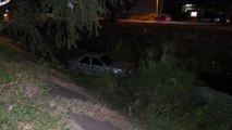 VO VEHICULO CAE A UN CANAL DE DRENAJE
